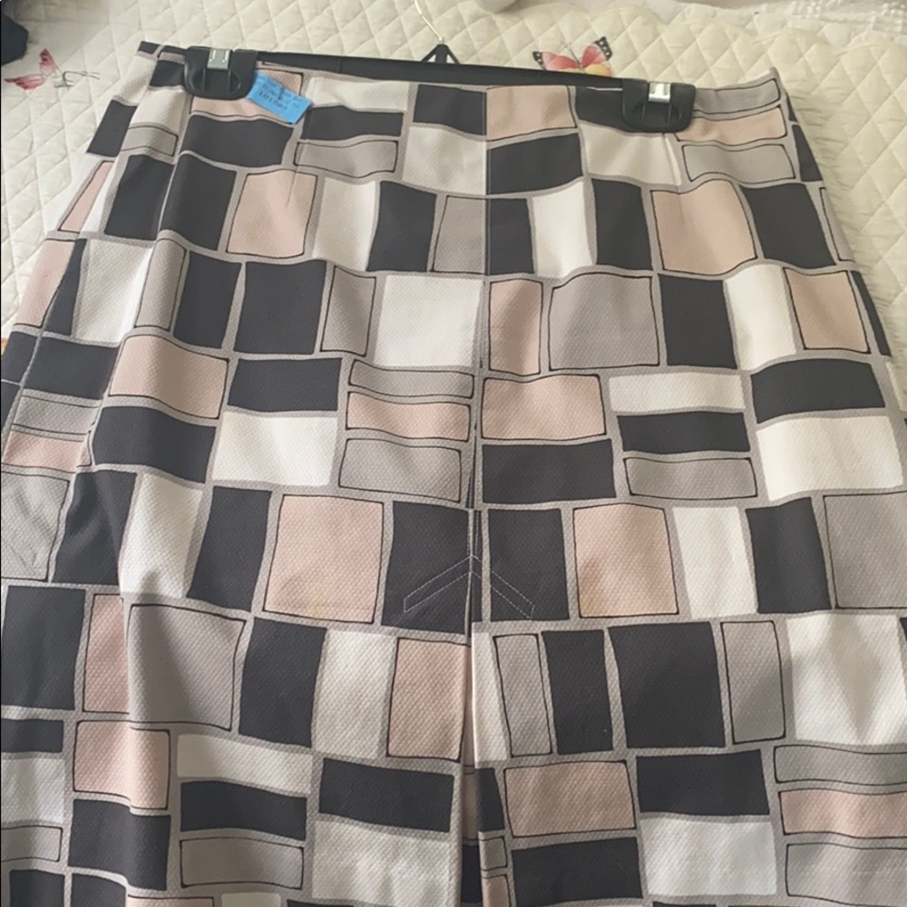 Per Se Skirt/ multi-neutral and black/ Size 8